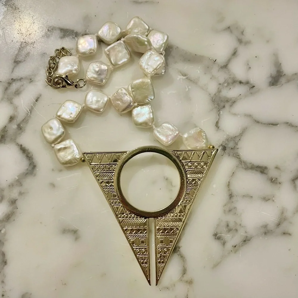 Authentic Pearl and Gold plated stainless steel Geometric Necklace - Picture 2 of 3
